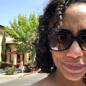 Meet your Posher, Kimberly